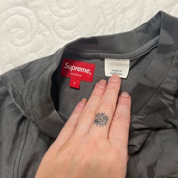 Supreme Gray camouflage embroidered Men's Shirt large - Picture 5 of 10